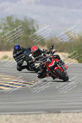 media/Oct-02-2025-Racers Edge (Thu) [[2c91cb6ab3]]/2-A Group/Session 3-Turn 7 (1130am)/